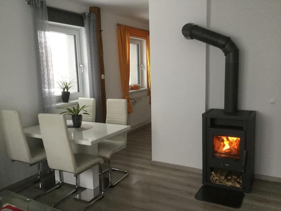 Вилла Haus Im Gruenen Bad Zell Экстерьер фото