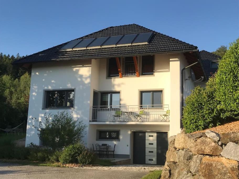 Вилла Haus Im Gruenen Bad Zell Экстерьер фото